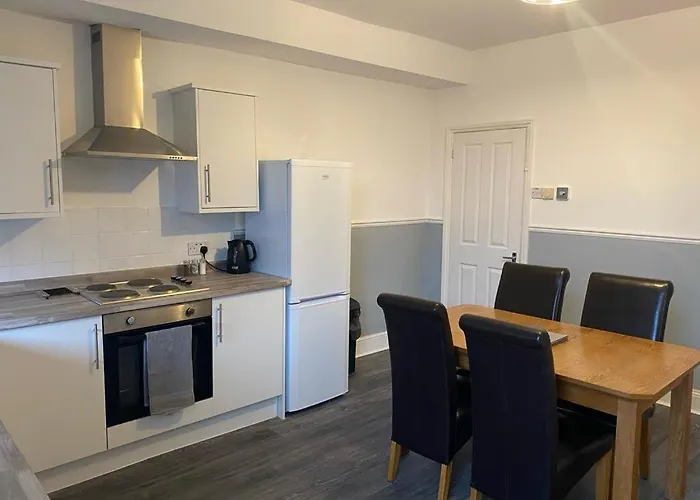 Spacious 4 Bedroom Townhouse Holiday home Leeds (West Yorkshire)